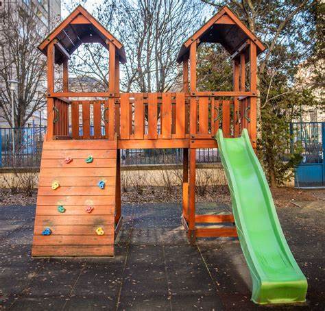 Frissítés! – Játszótér felújítások Józsefvárosban 2025