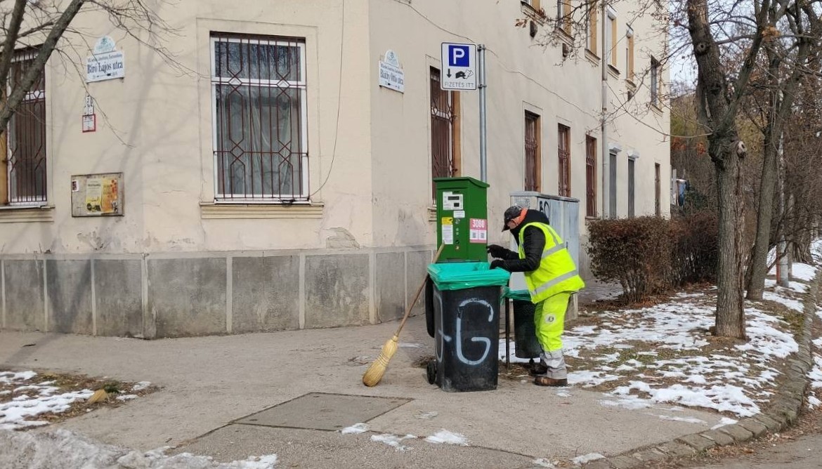 A fagymentesítettünk és tisztán tartottuk Józsefváros közterületeit