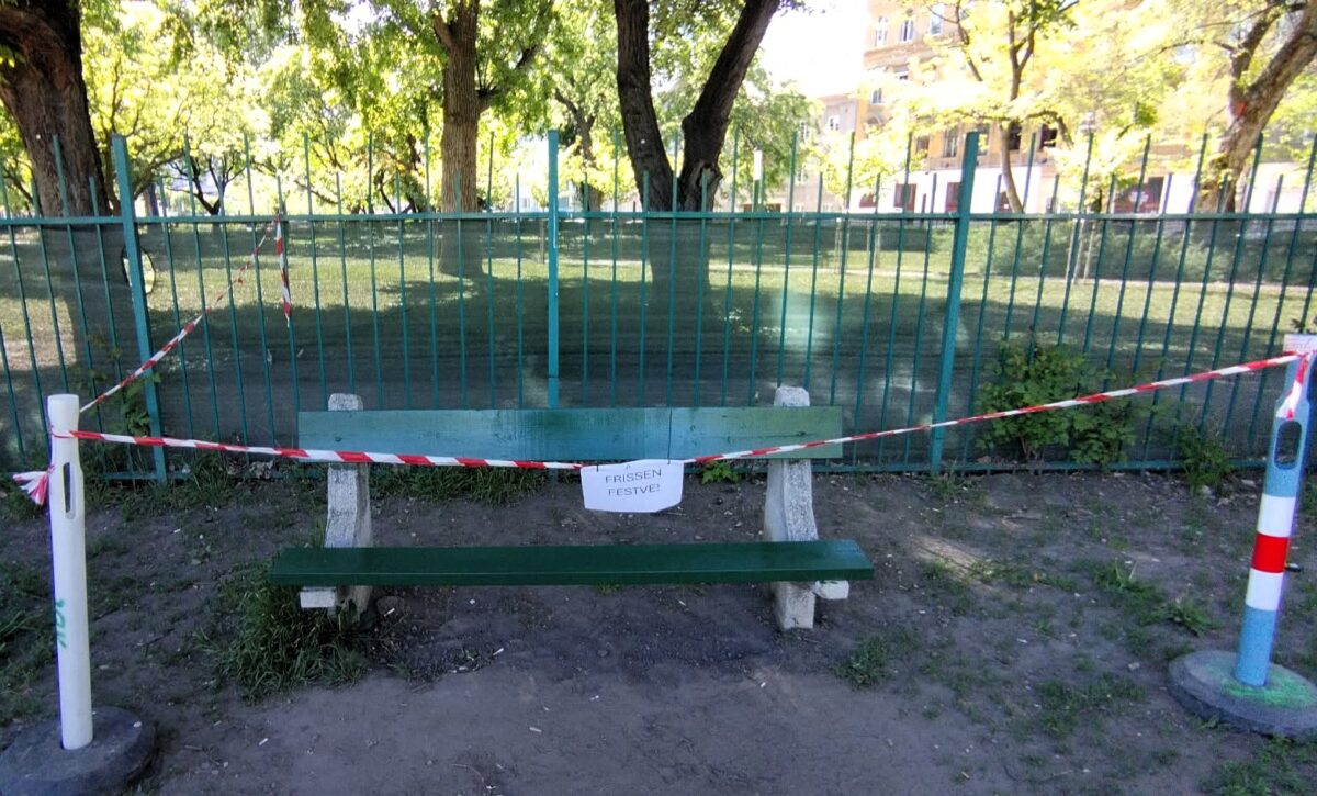 Folytatódott a játszóterek karbantartása Józsefvárosban